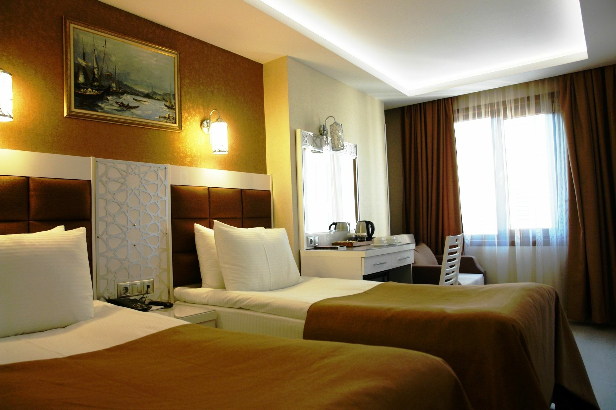 Istanbul River Hotel Exteriör bild