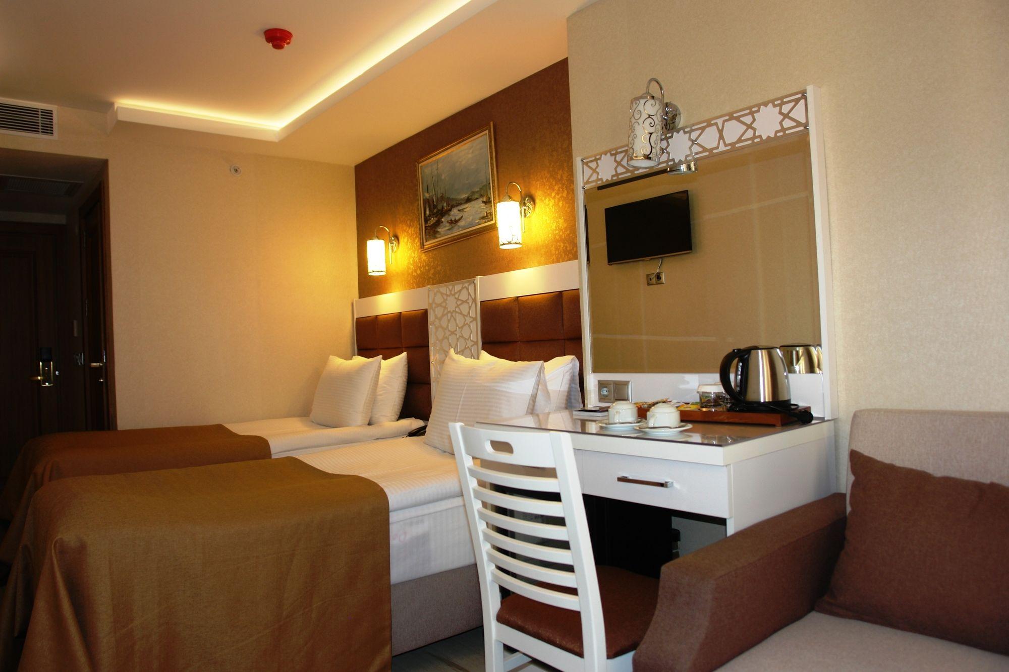 Istanbul River Hotel Exteriör bild